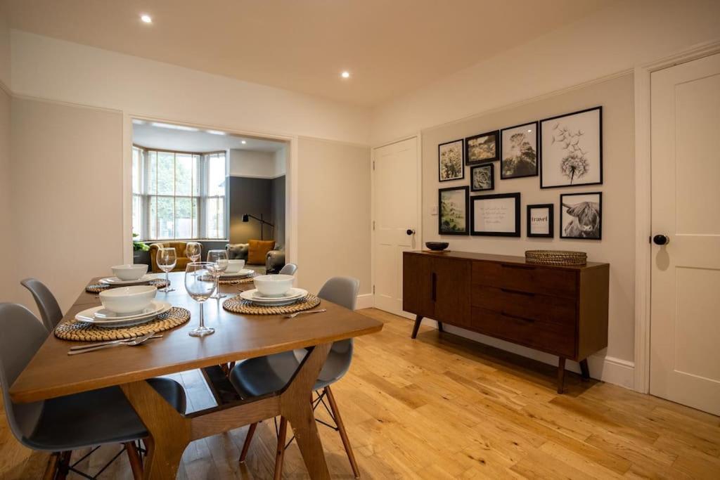 Hereford - Clifton Villa - Beautifully Presented House Located A Short Walk From City Centre - Sleeps 6 Guests - Perfect For Exploring Hereford - Hosted By Rentmyhouse Exteriör bild
