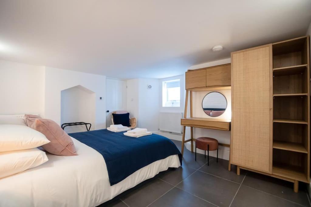 Hereford - Clifton Villa - Beautifully Presented House Located A Short Walk From City Centre - Sleeps 6 Guests - Perfect For Exploring Hereford - Hosted By Rentmyhouse Exteriör bild
